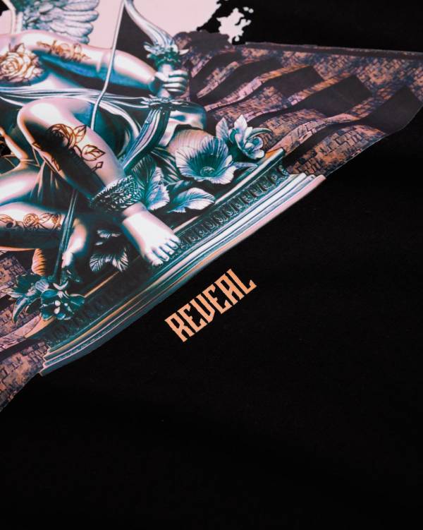 Black Oversized Angel T-Shirt - Image 4